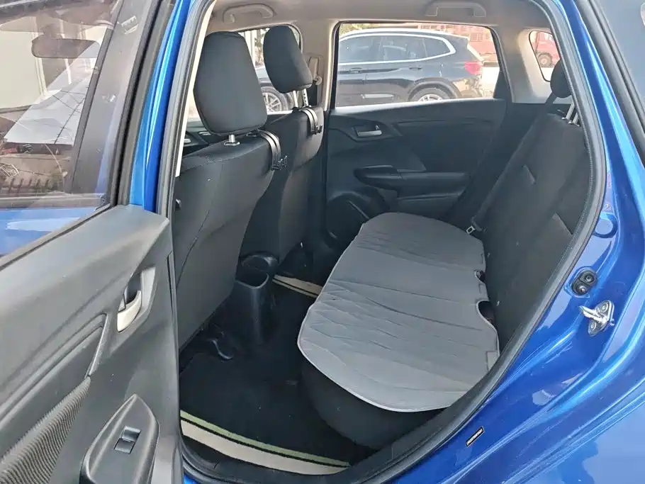 Honda Fit — миниатюра 11