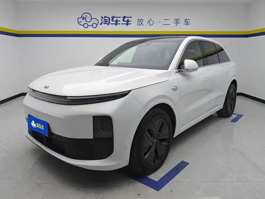 Li Auto L6