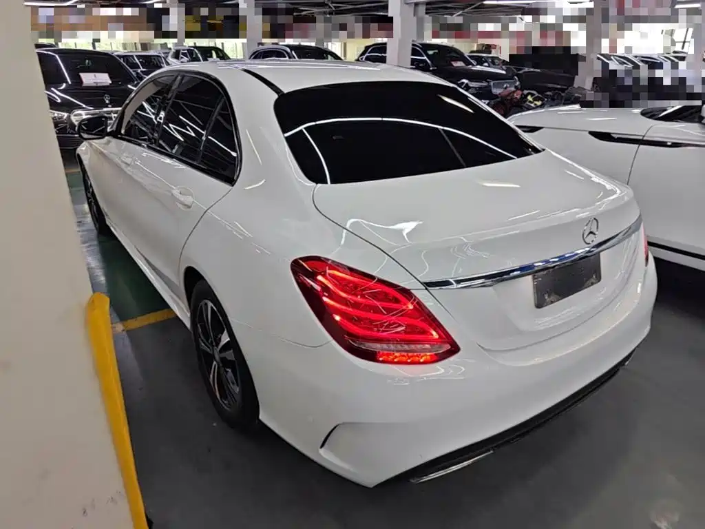 Mercedes-Benz C-Class — миниатюра 23