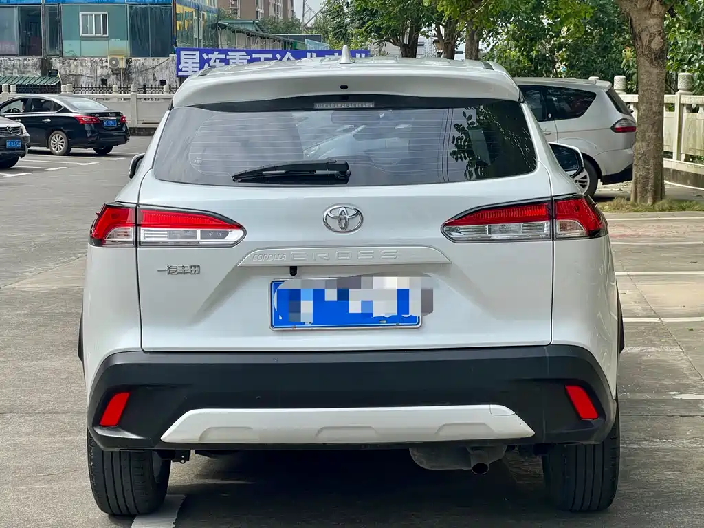 TOYOTA COROLLA SHARP AMPLIFIER