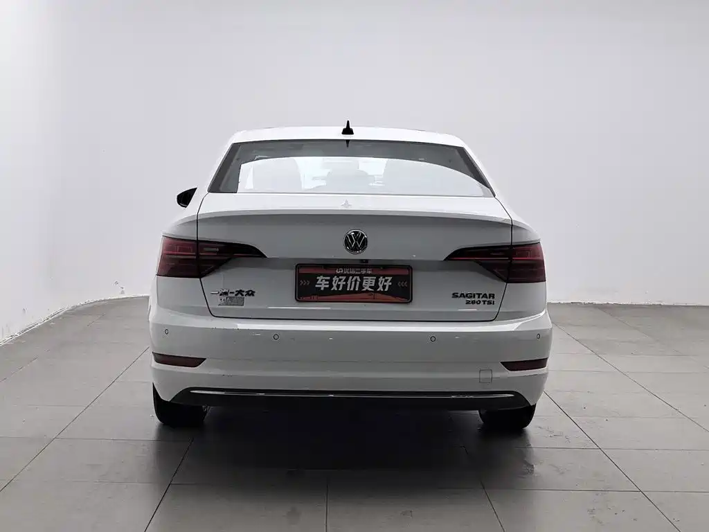 Volkswagen Sagitar — миниатюра 4