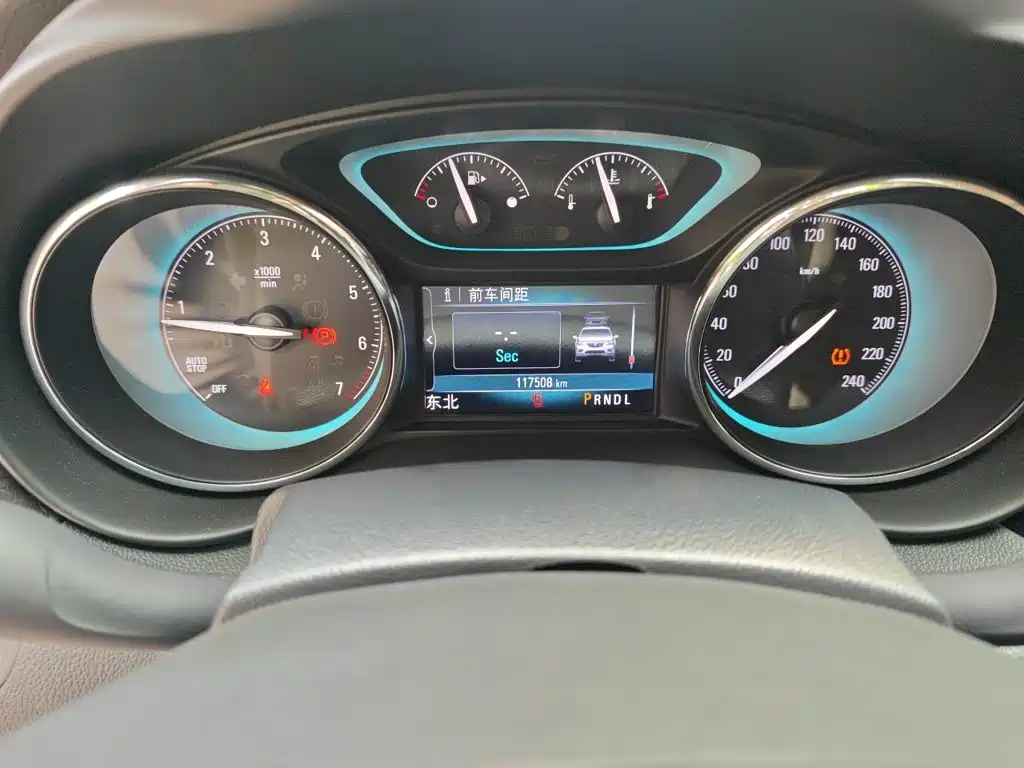 Buick Envision Plus — миниатюра 8