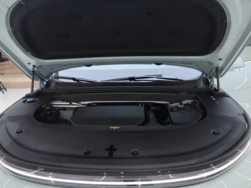 Li Auto Li L6 — миниатюра 20