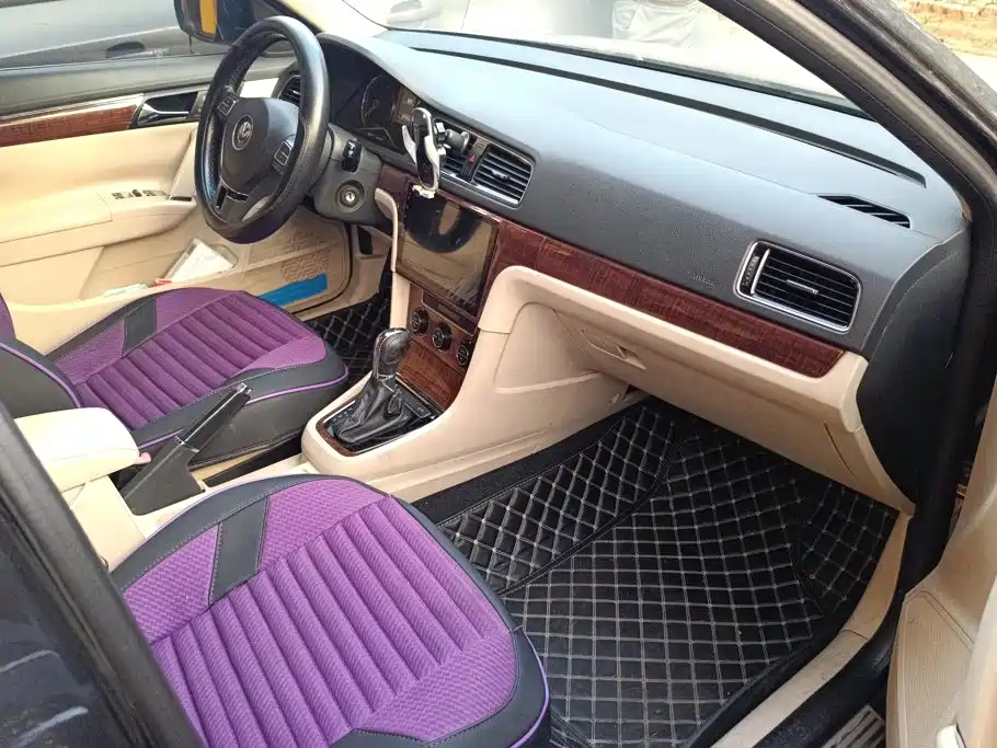 Volkswagen Lavida — миниатюра 8