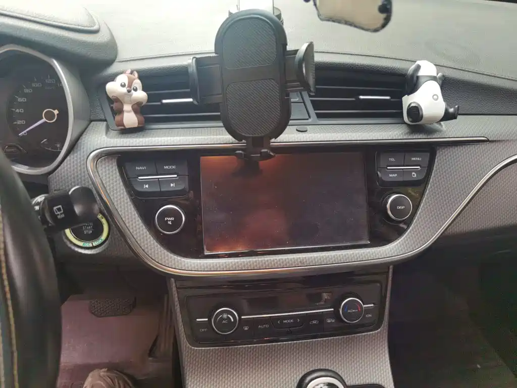 Geely Emgrand GS — миниатюра 9