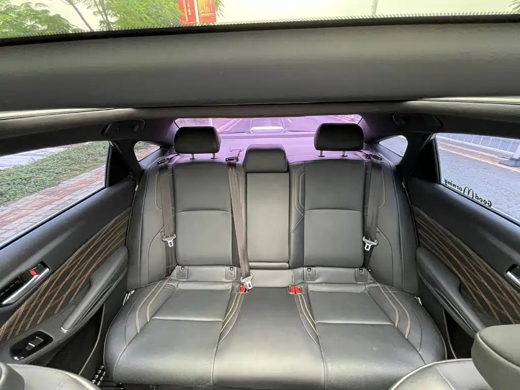 Toyota Avalon — миниатюра 24