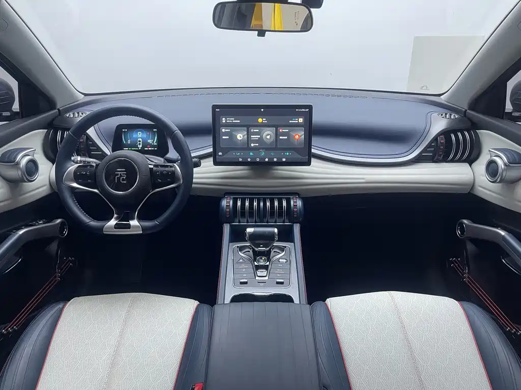 BYD Yuan Plus — миниатюра 17