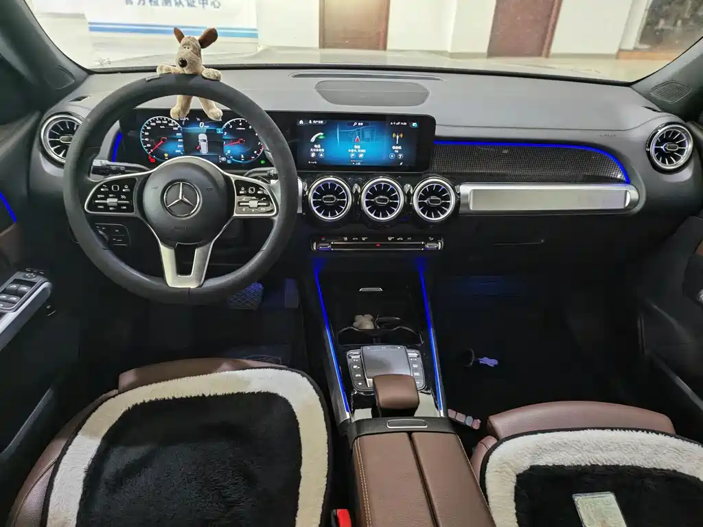 Mercedes-Benz GLB — миниатюра 9