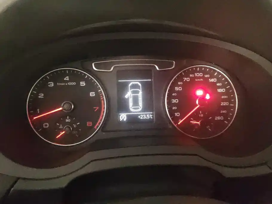 Audi Q3 — миниатюра 14