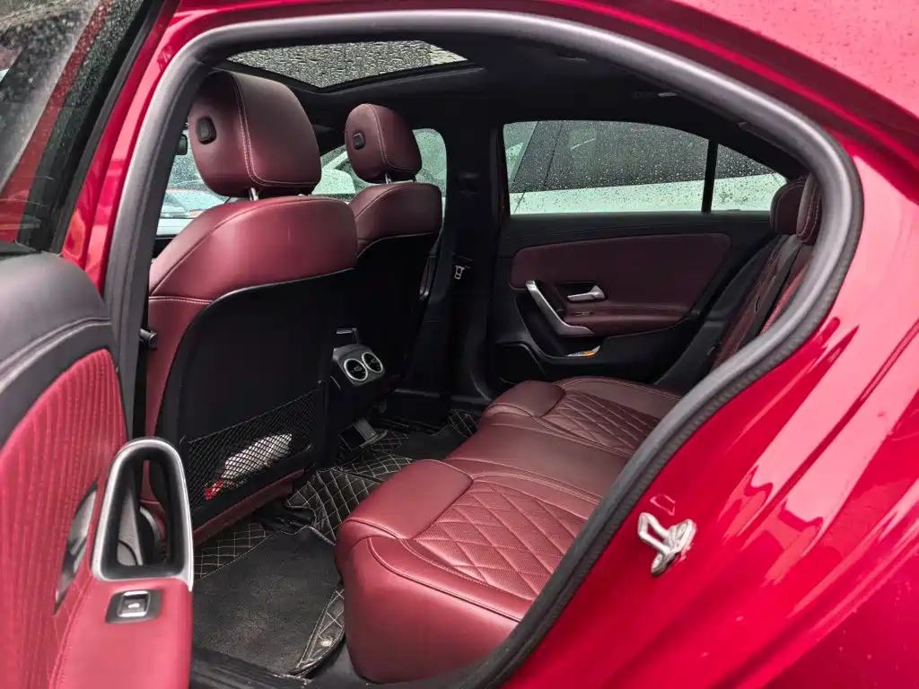 Mercedes-Benz A-Class — миниатюра 9