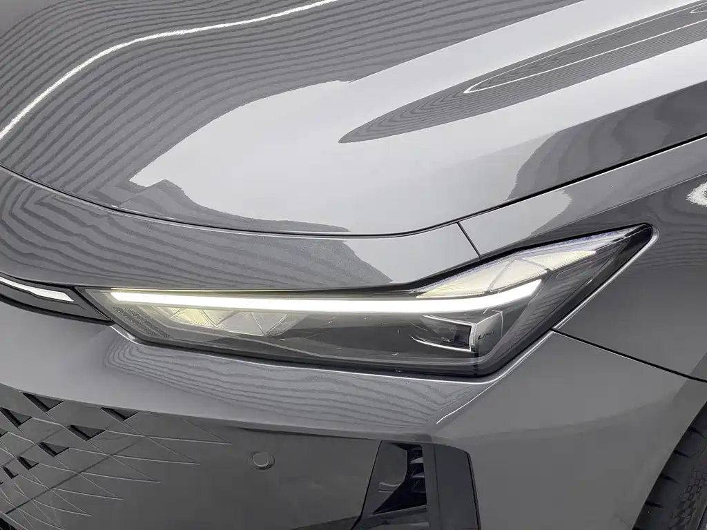 Changan UNI-V — миниатюра 18