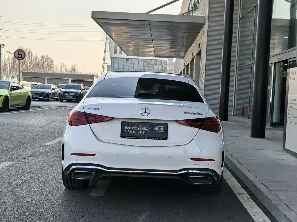MERCEDES-BENZ C CLASS