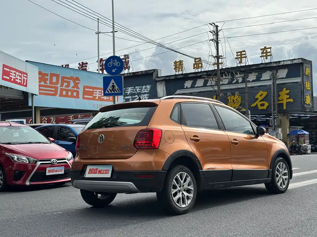 Volkswagen Polo — миниатюра 4