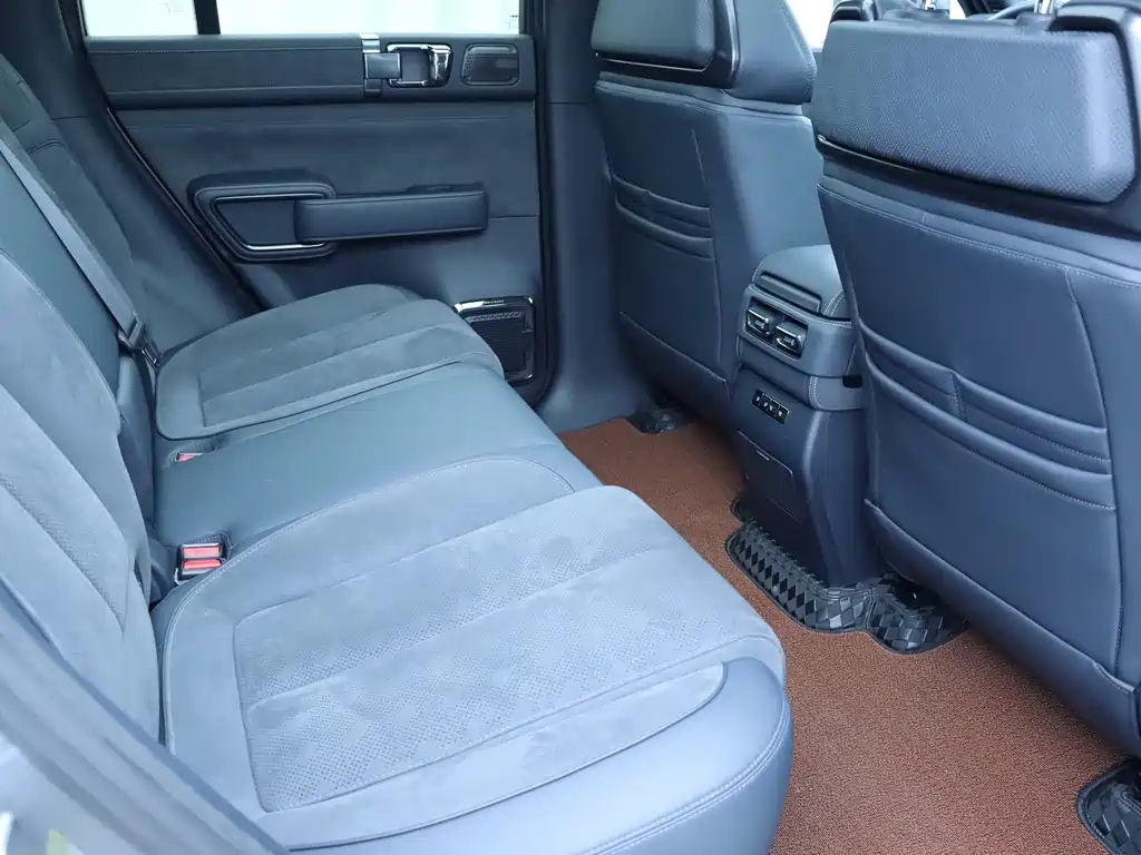 FANG CHENG BAO LEOPARD 5