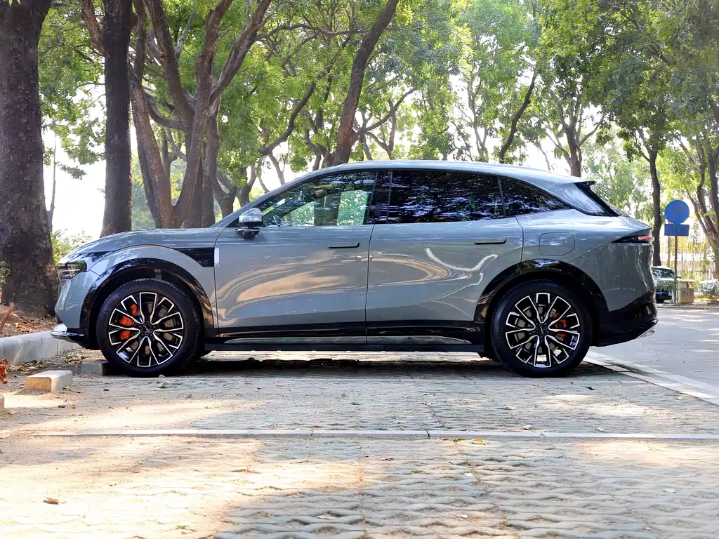 ZEEKR EXTREME KRYPTON 7X