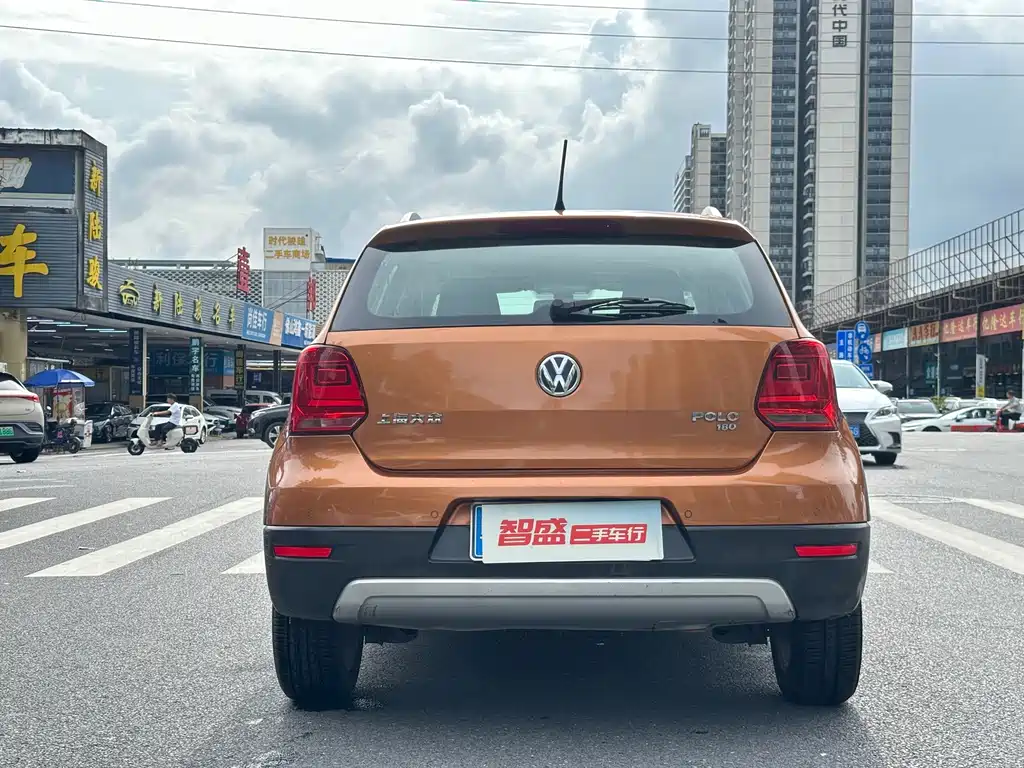 Volkswagen Polo — миниатюра 2