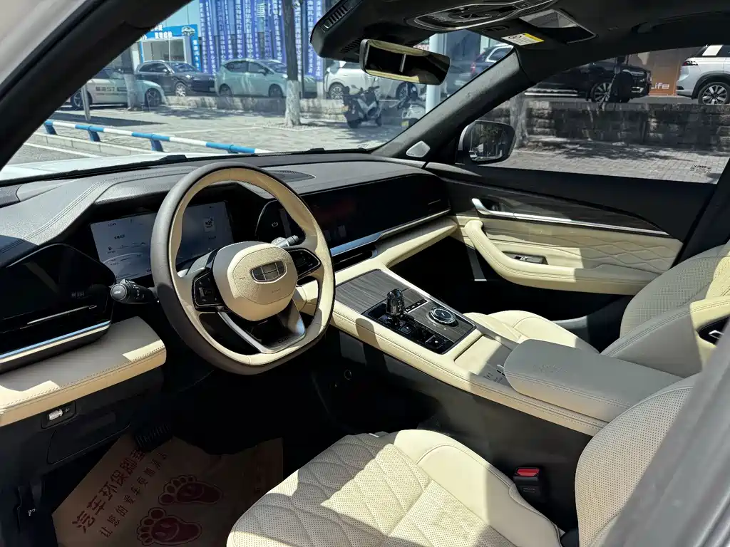 Geely Xingyue L — миниатюра 8