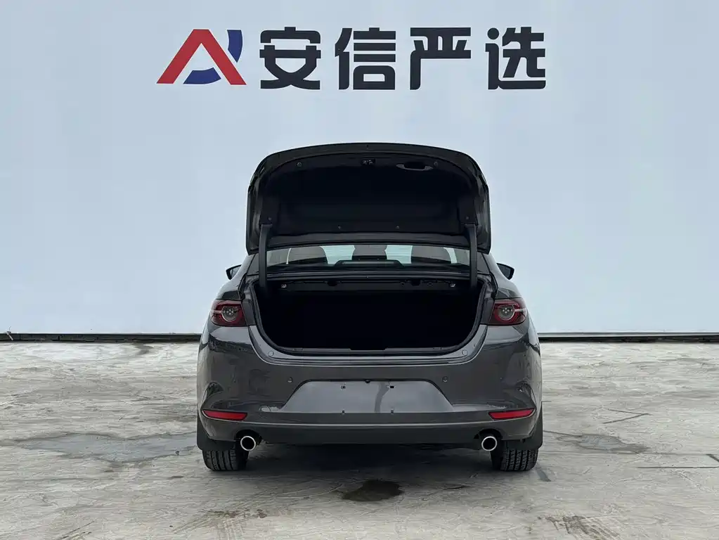 Mazda 3 Axela — миниатюра 8