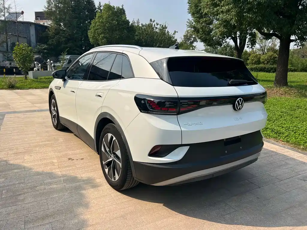 Volkswagen ID.4 Crozz — миниатюра 3