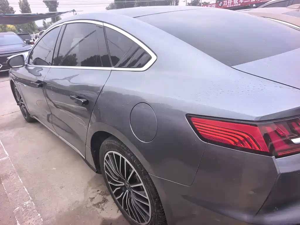 BYD Han — миниатюра 8