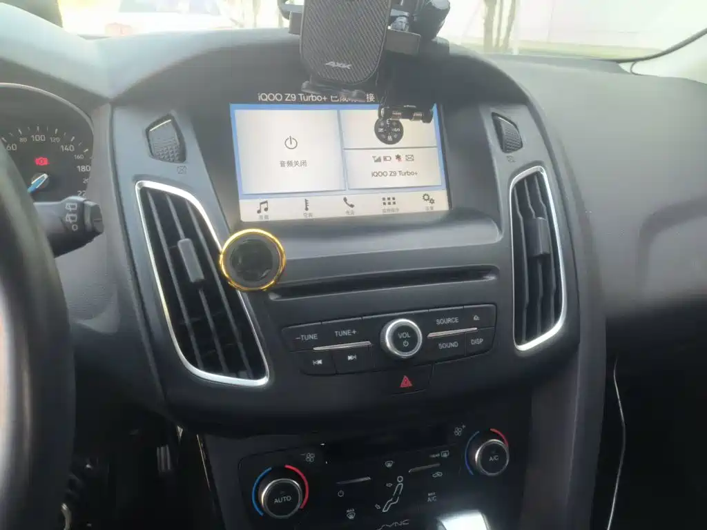 Ford Focus — миниатюра 14