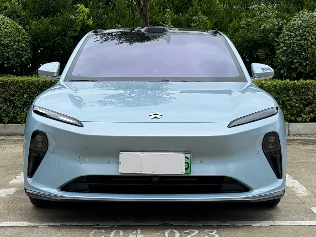 NIO ET5 — миниатюра 2