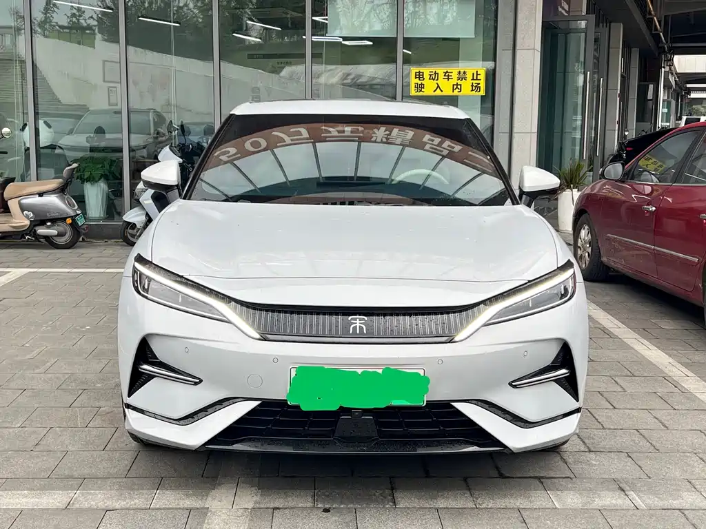 BYD L EV — миниатюра 2