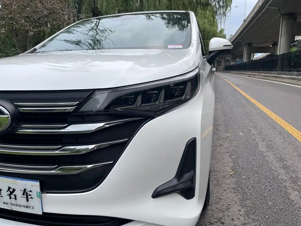 GAC Motor Trumpchi M6 — миниатюра 4