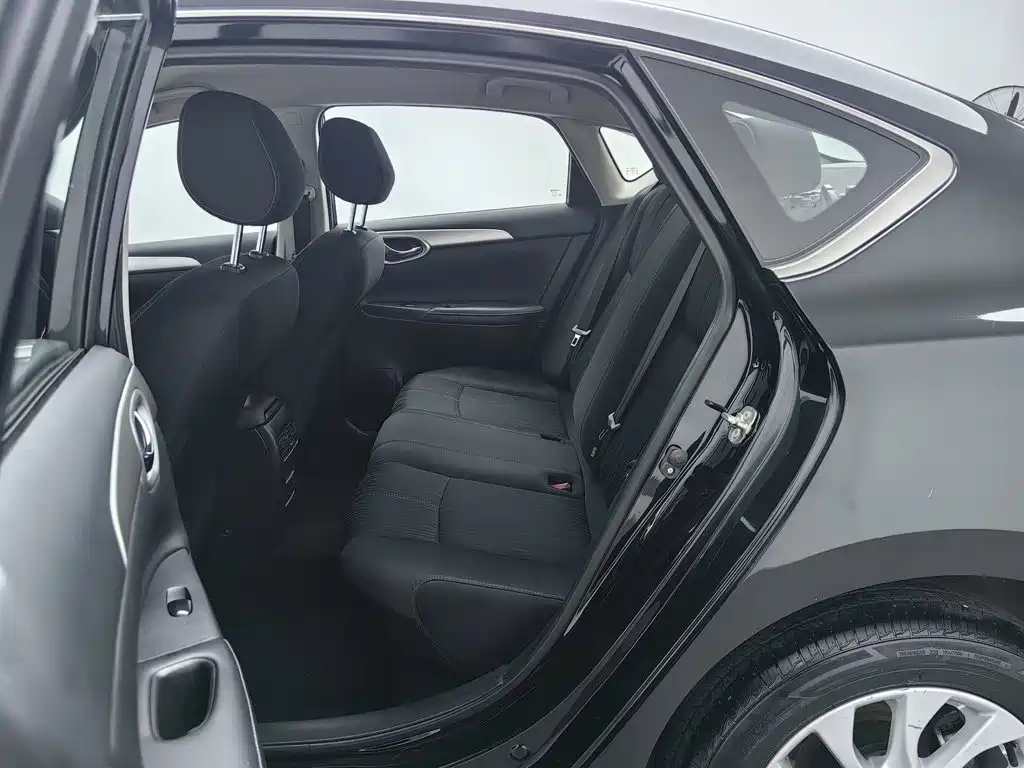Nissan Sylphy — миниатюра 15