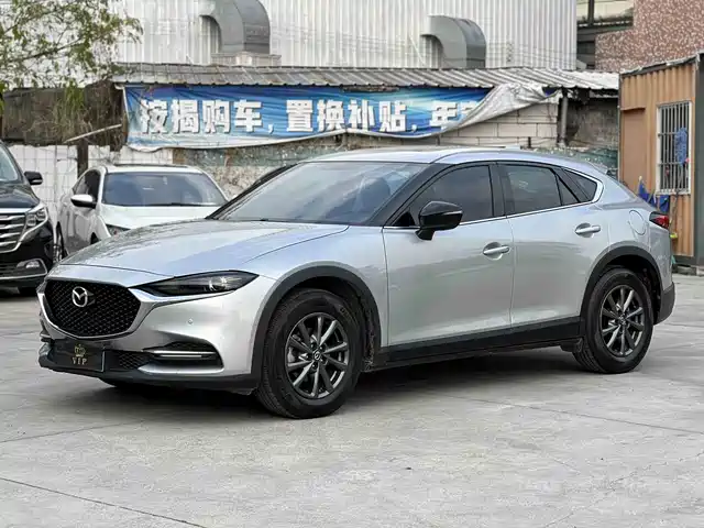 MAZDA CX 4