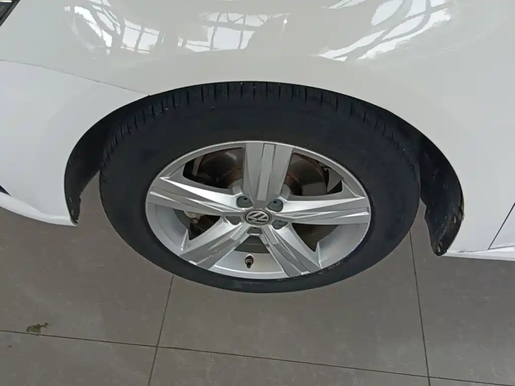 Volkswagen Lavida — миниатюра 23