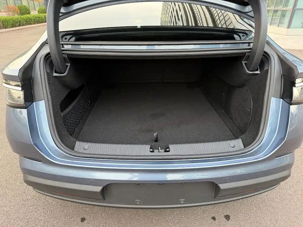BYD Seal 07 DM-i — миниатюра 13