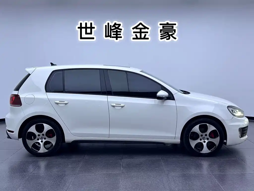 Volkswagen Golf GTI — миниатюра 21