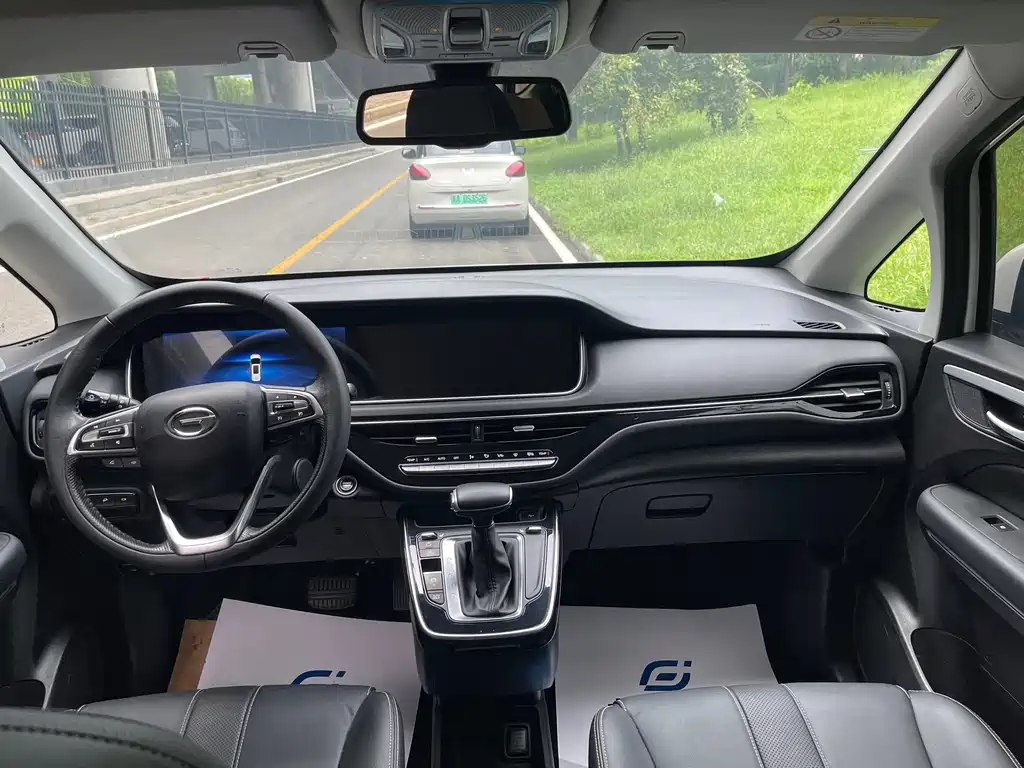 GAC Motor Trumpchi M6 — миниатюра 9