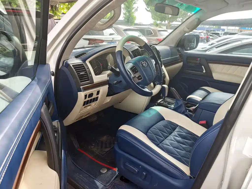 Toyota Land Cruiser 2015 4.0L V6