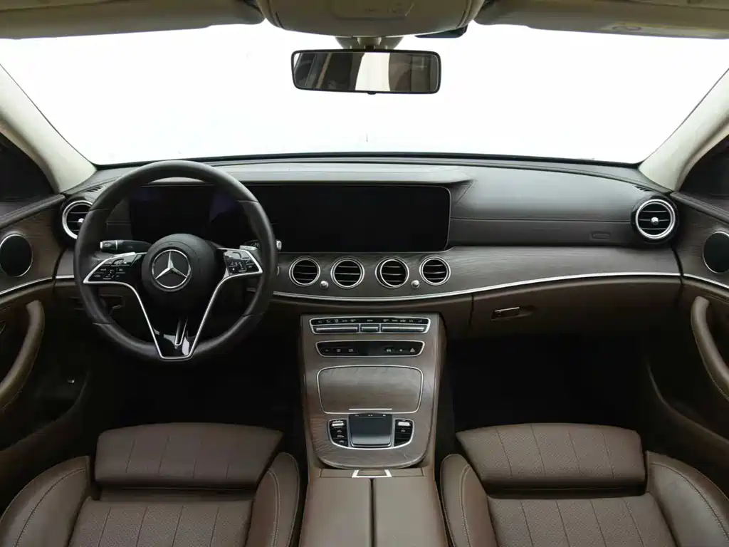 Mercedes-Benz E-Class E 2021 E 260 L 4MATIC