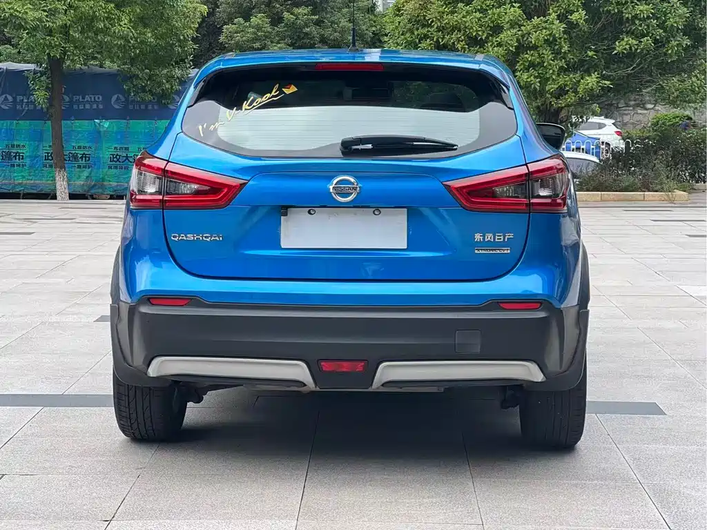 Nissan Qashqai — миниатюра 5