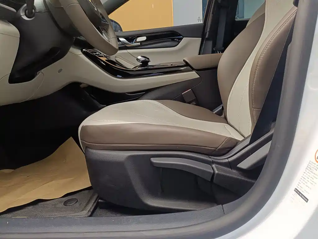 BYD Qin PLUS — миниатюра 10