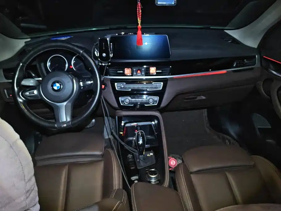 BMW X1 — миниатюра 12