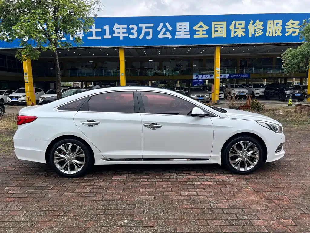 Hyundai Sonata — миниатюра 13