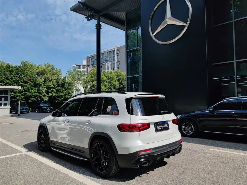 Mercedes-Benz GLB AMG — миниатюра 14