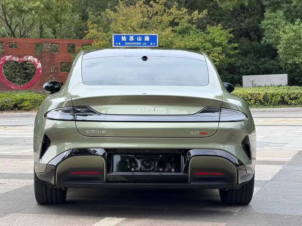 Xiaomi SU7 — миниатюра 5