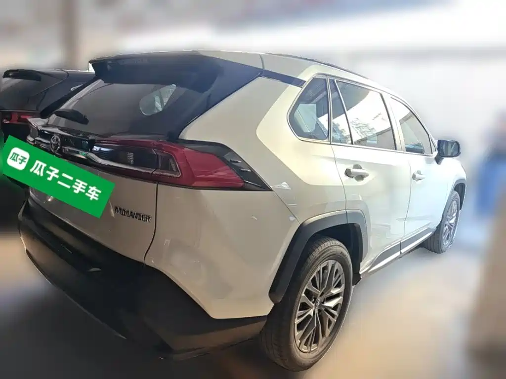 Toyota Wildlander — миниатюра 4