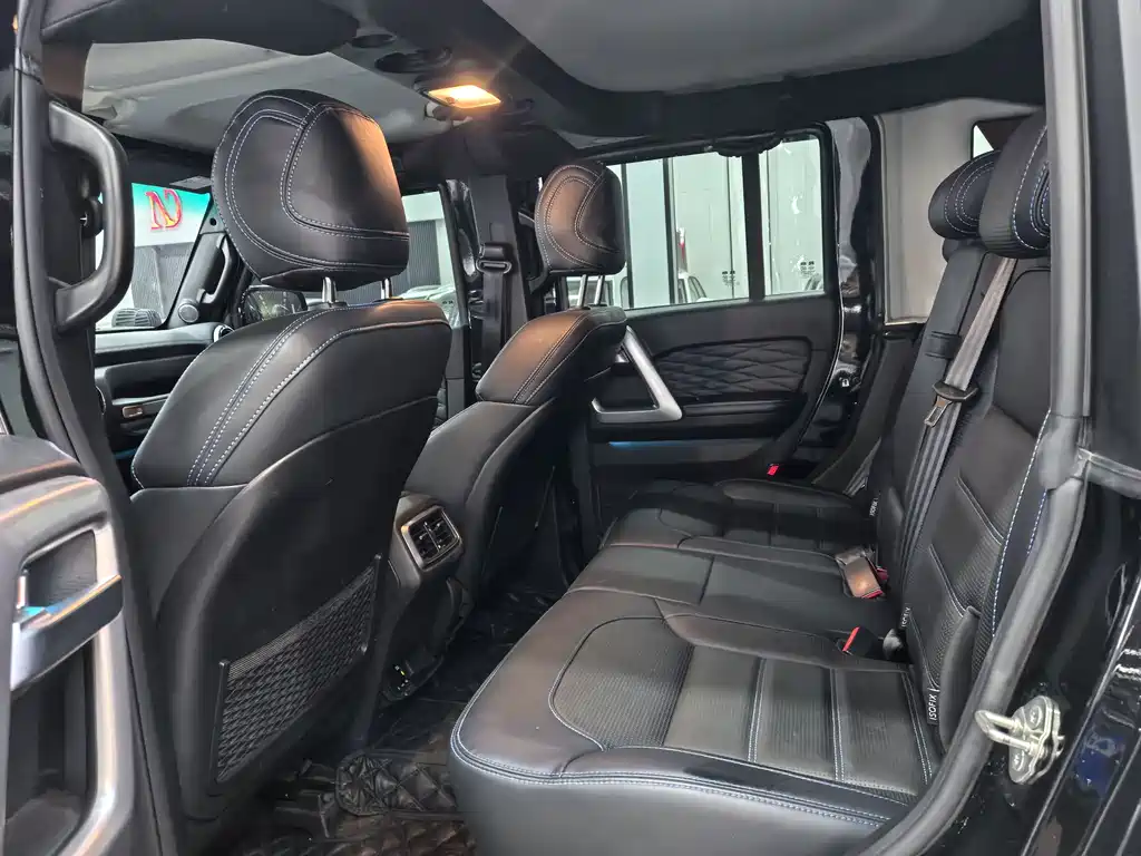 BAIC BJ40 2024 2.0T