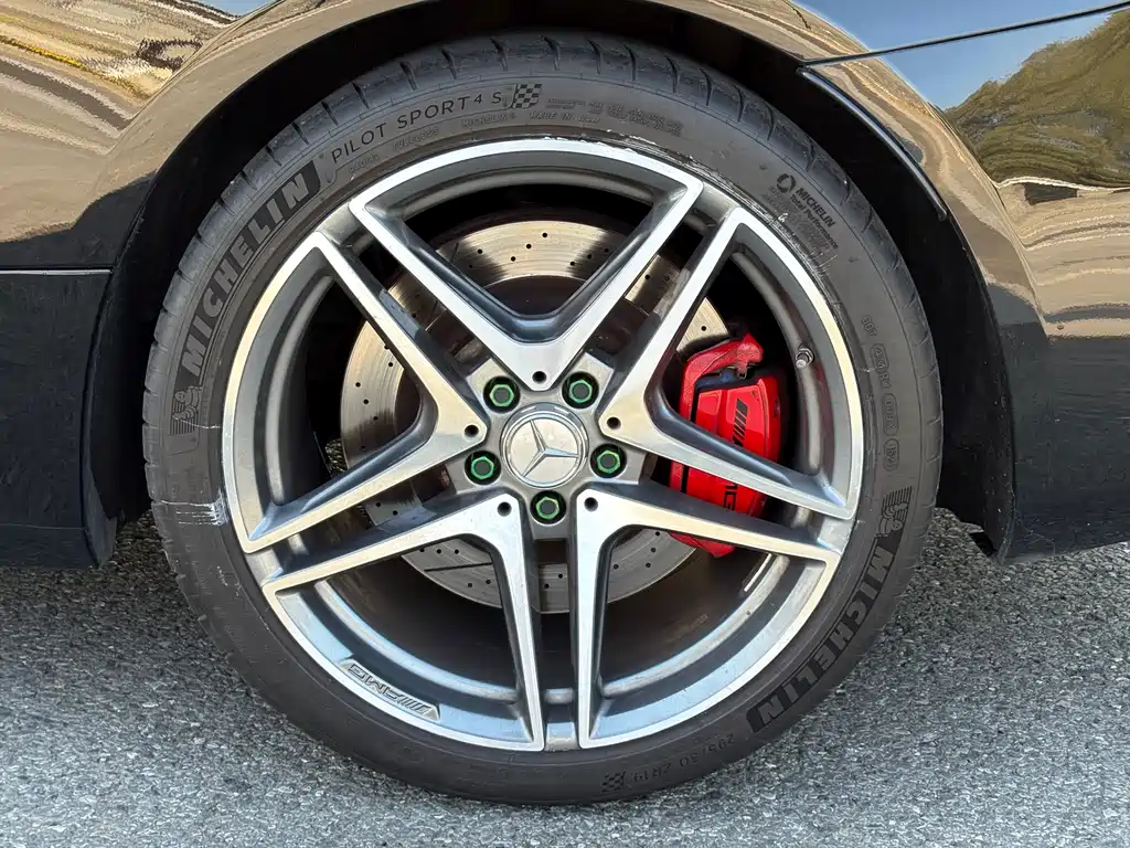 MERCEDES-BENZ C CLASS AMG