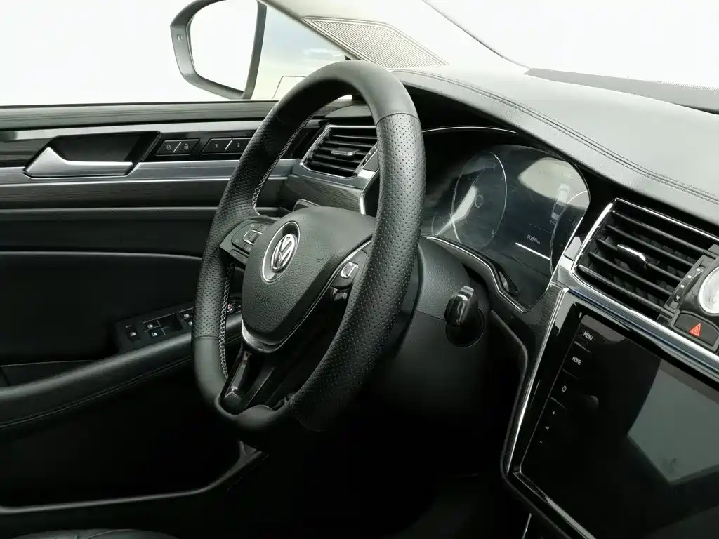 Volkswagen Phideon — миниатюра 22