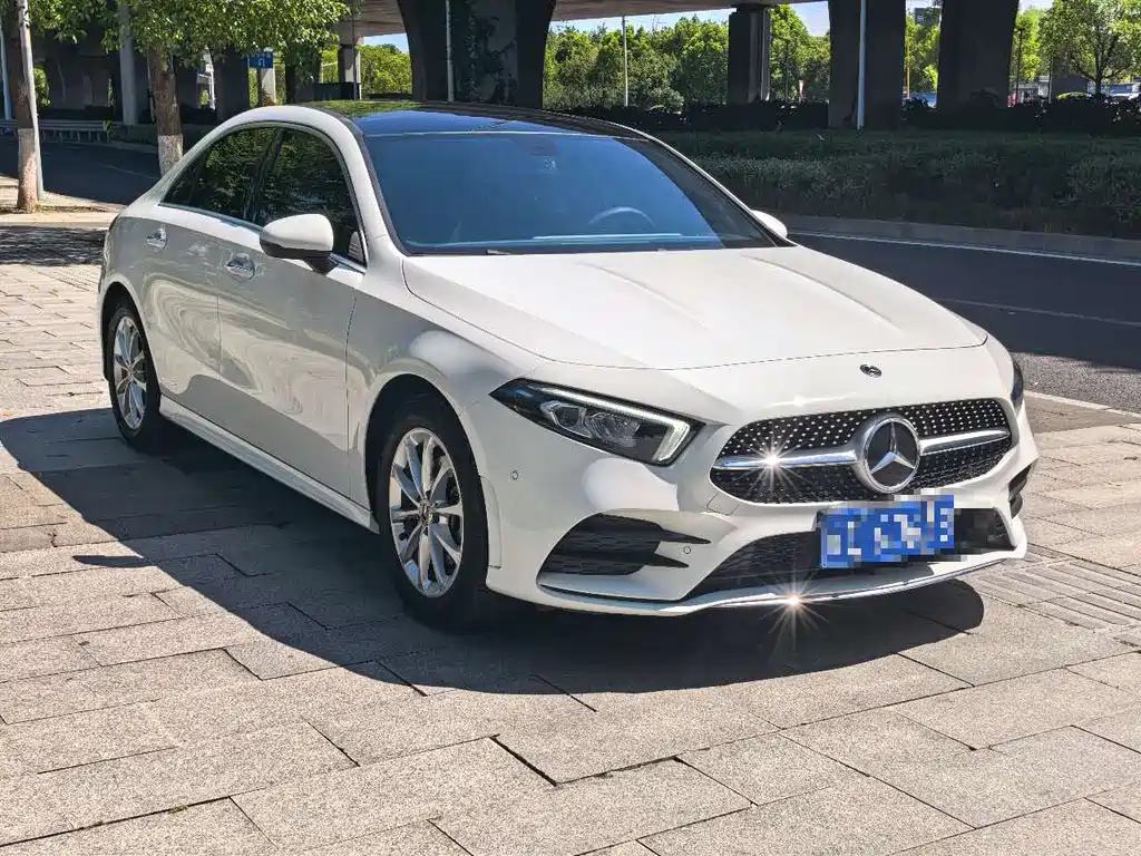 Mercedes-Benz A-Class — миниатюра 3