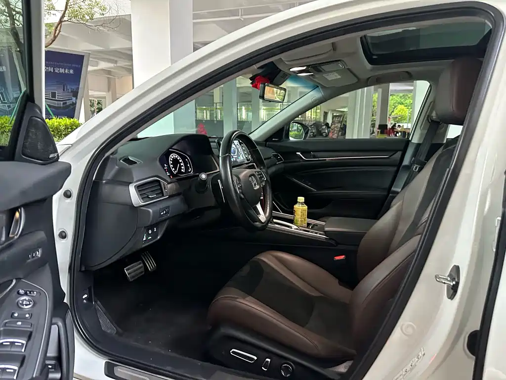Honda Inspire 2019 260TURBO V