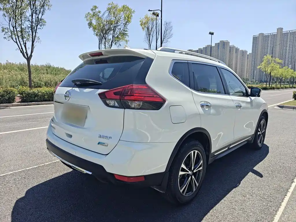 Nissan X-Trail — миниатюра 13
