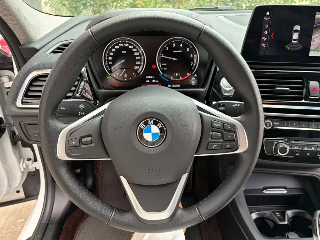 BMW 1 Series — миниатюра 14